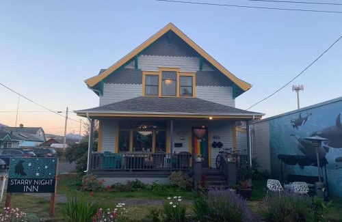 Seaside Hotel | Starry Night Inn
