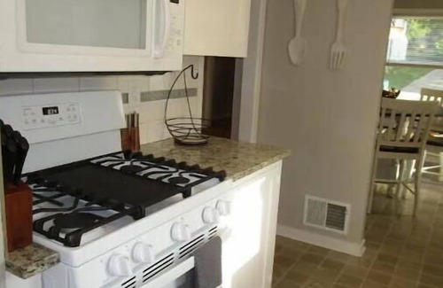 Owatonna Casa | "Stars and Stripes" on Glendale