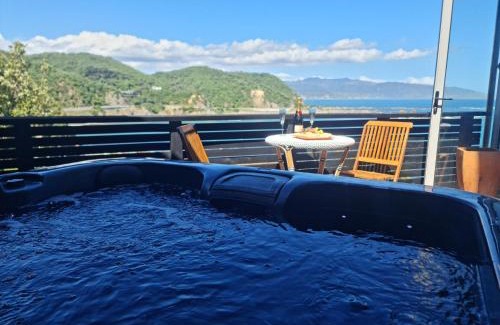 Houghton Bay Casa | Starship Enterprise