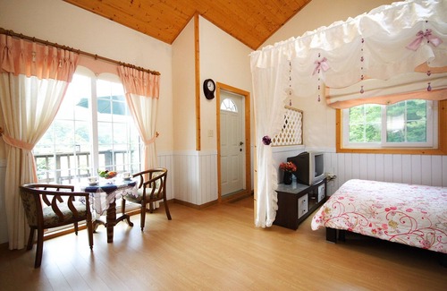 Bongpyeong Casa | Starvill Pension