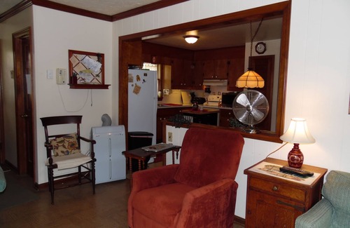 Miller Southside Casa | Hogar majestuoso 5 minutos a Virginia Tech. 15 Mins.- Rdu, Banquetes de boda.