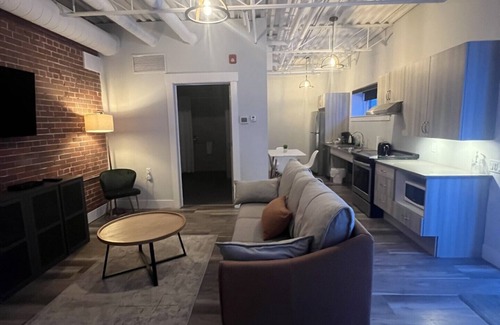 Moncton Apartamento | Station 1 by Terra Trust Hospitality Suite 111