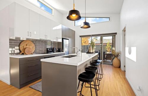 Mansfield Casa | Station House - Mansfield - Sleeps 8