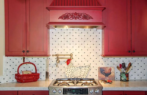 Kenwood Casa | Stay 31 days at the Big Red Barn & Sailing on the Bay!