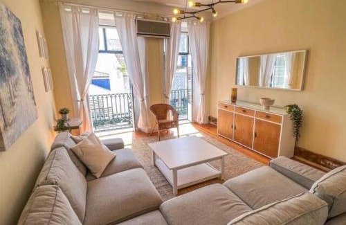 Santos Apartamento | Stay as a Local! Santos Historical 6 Bedroom Apartment III