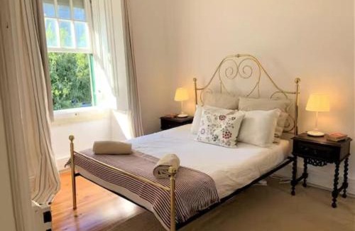 Santos Apartamento | Stay as a Local! Santos Historical 6 Bedroom Apartment III