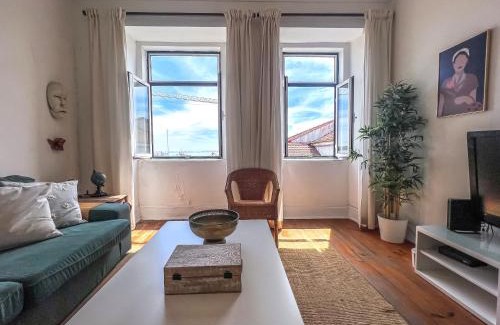 Santos Apartamento | Stay as a Local! Santos Historical 6 Bedroom Apartment IV