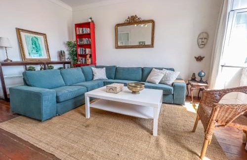 Santos Apartamento | Stay as a Local! Santos Historical 6 Bedroom Apartment IV