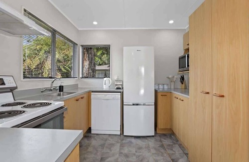 Lynmore Casa | Stay at 5A | Lynmore Location with Spa Pool