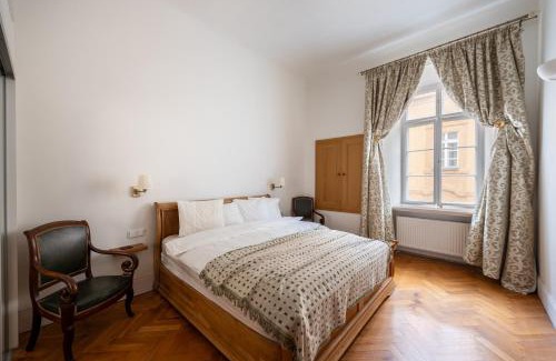 Hradcany Apartamento | Stay Beneath Prague Castle Where Mozart Performed