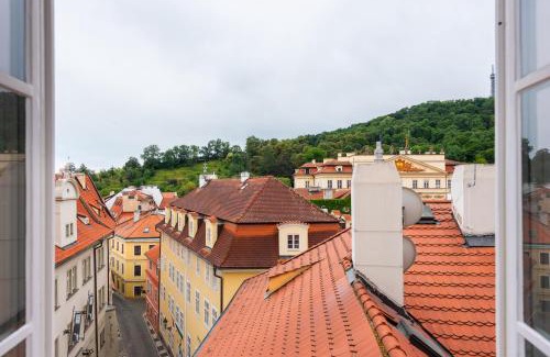 Hradcany Apartamento | Stay Beneath Prague Castle Where Mozart Performed