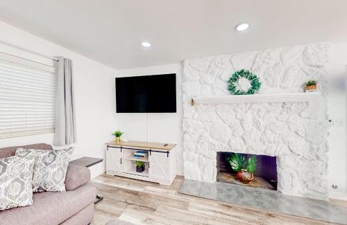 Del Cerro Casa | Stay Classy SD