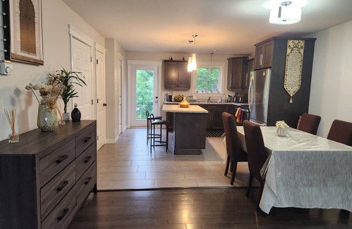 Riverview Casa | Stay Close, Stay Cozy: Your Moncton Adventure Starts Here!