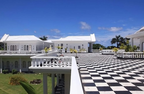 Port Antonio Apartamento | Stay Close to Winnifred Beach & Bikini Beach! 2 King Suites w/ Free Breakfast!