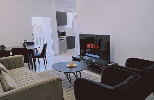 City Centre Apartamento | 104 NIC - 401 STAY Cosmo City Suite