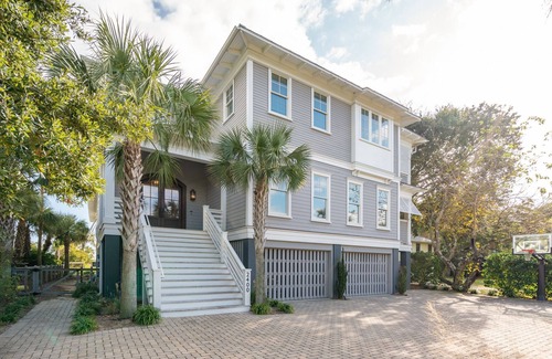 Isle of Palms Casa | Stay @ Endless Summer on Isle of Palms