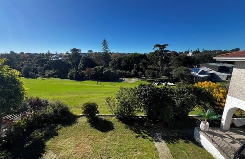 Torbay Apartamento | Stay in Auckland and relax like you are on the Coromandel