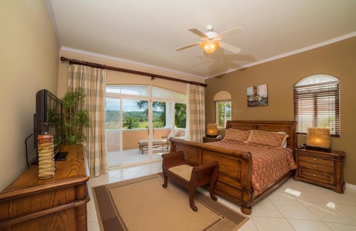 Herradura Apartamento | Stay In CR Los Sueños Condos