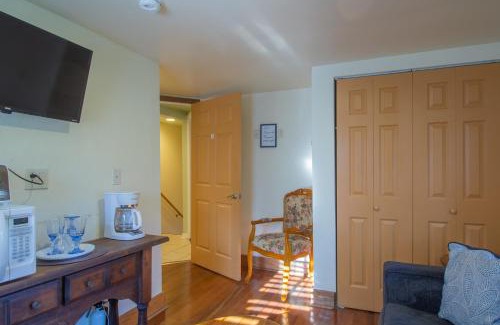 Ohiopyle Apartamento | Stay In Ohiopyle near GAP trail, restaurants, & the Fallls