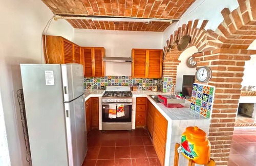 Ajijic Casa | Stay in the center of Ajijic. Enjoy a rooftop with a view.