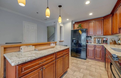 Rolling Mill Hill Apartamento | Stay in the heart of Downtown - Walk to Broadway!
