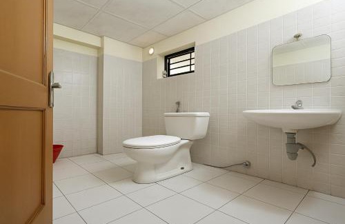 Arpookara Apartamento | Stay Near Carithas & Matha Blue Bells by Haritha homes