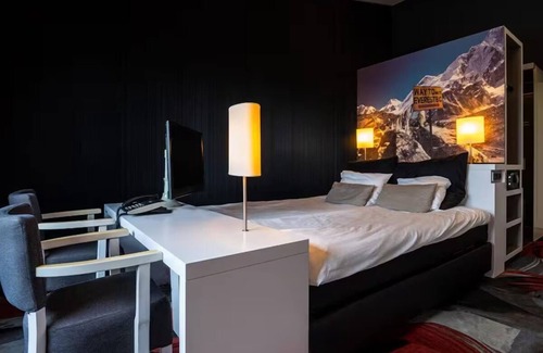 Mill Hotel | Explore the Outdoors with Cycling, Enjoy Mini Golf, & Park for Free Every Night