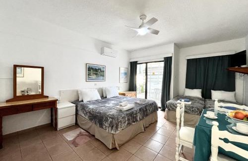 Ayia Napa Apartamento | STAY NISSI Chrysland Studios
