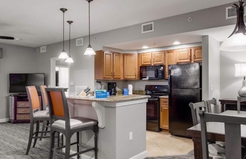 Lake Buena Vista Complejo | Stay on Disney Property, Beautiful resort, 2 Bedroom Condo, Stocked kitchen