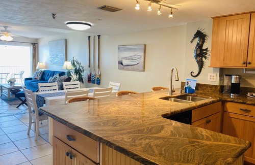 North Redington Beach Condominio | Stay on the beach, not just near the beach