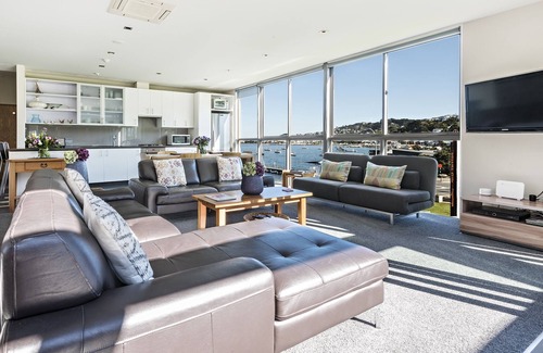 Wellington Apartamento | Quédate en la bahía - The Penthouse on Evans Bay