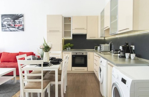 Terezvaros Apartamento | Stay One Step From Opera Andr ssy avenue