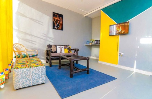 Naivasha Cabina | Stay.Plus Shyrah Glass Cottages