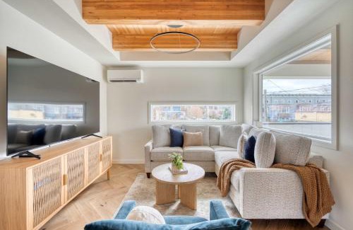 Alberta Arts District Casa | Stay Portland - Alberta Arts-tastic Townhouse