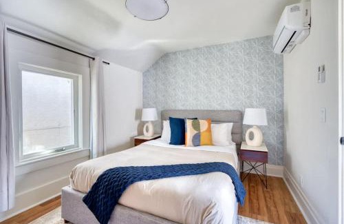Uptown Casa | Stay Portland - Renovated Historic Nob Hill Beauty - 94 WalkScore