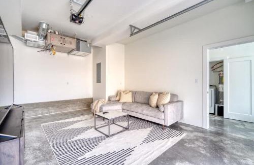 North Tabor Casa | Stay Portland - The North Tabor Retreat - Families & Remote Work