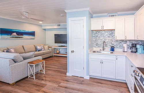 Gulf Shores Condominio | Stay Salty at the Salty Stingray