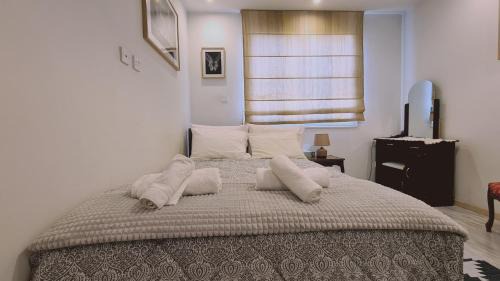 Politiko Apartamento | STAY Serenity Apartment
