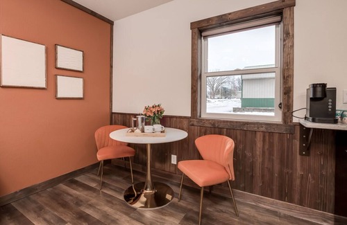 Prescott Apartamento | Desert Vibes & Quirky Mystery - Arizona Themed Suite