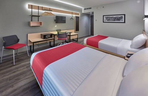 North Hotel Zone Hotel | Stay Steps from Beach & Shops in Modern Vallarta Hotel Rooms - 4 Units