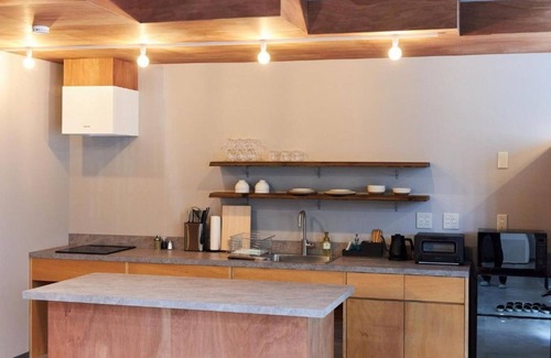 Konoka Onsen Casa | STAY UWU 001 Gallery House / Kochi Kōchi