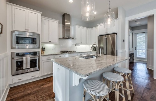 Santa Rosa Beach Casa | Stay Where You’re Cared For—NatureWalk Seagrove w/ Zero-Entry Pool & 4 Bikes