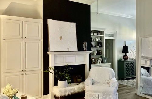 Geismar Casa | Stay with Brenda….Beautiful home with private room & bath…patio Gourmet kitchen
