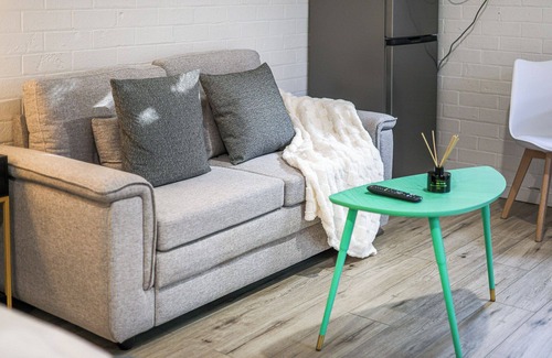 Leopold Apartamento | StayAU Cozy 1 BRM Studio in Leopold