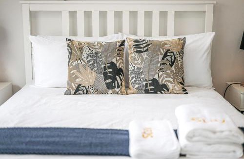 Berwick Casa | StayAU Fresh Modern 4BR Retreat Netflix in Berwick