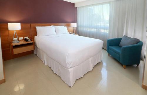Zona Expo Apartamento | Staybridge Suites Guadalajara Expo by IHG
