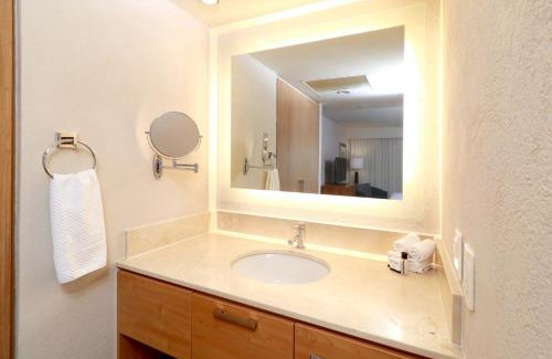 Zona Expo Apartamento | Staybridge Suites Guadalajara Expo by IHG
