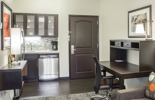 Jacksonville Hotel | Staybridge Suites Jacksonville - Camp Lejeune Area by IHG