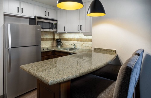 Wilmington Hotel | Staybridge Suites Wilmington E by IHG