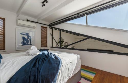 Collingwood North Apartamento | StayCentral - Fitzroy Converted Warehouse Penthouse
